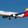 Avión de Iberia con nuevo livery en vuelo